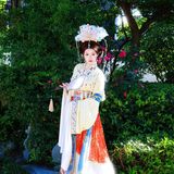 【汉服写真】向阳而生：把汉服穿进日光里，衣袂染暖
