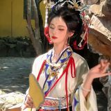 是风动还是心动｜清冷回眸汉服写真