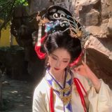 是风动还是心动｜清冷回眸汉服写真