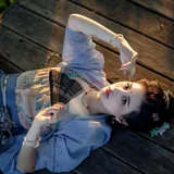 橘子味的黄昏｜夏日水岸汉服写真 第10帧