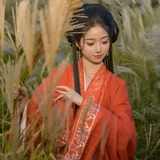 一抹红影入画来｜芦苇荡战国袍写真 第2帧