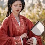 一抹红影入画来｜芦苇荡战国袍写真 第5帧