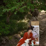 羽衣常带烟霞色｜园林复古汉服写真 第4帧