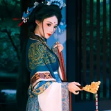 中国神仙，从来不是一袭白衣｜壁画神仙风汉服妆造 第9帧
