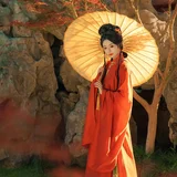 一袭红衣，满园秋色｜秋日园林汉服写真 第1帧