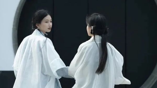 烟雨江南 只此青绿｜汉服摄影