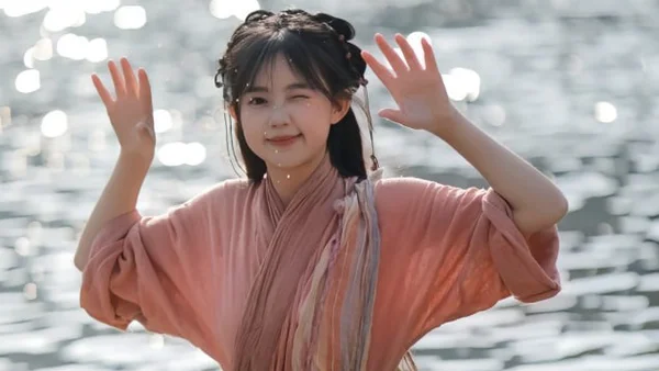 溪畔秋韵，花间梦影