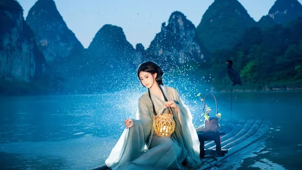 一篙暮色，渔舟唱晚｜汉服写真