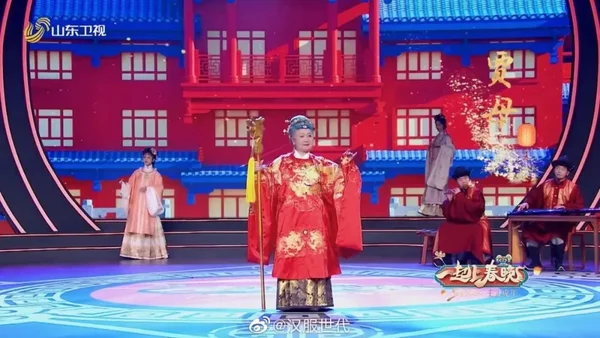 一起上山东春挖春晚之汉服之美