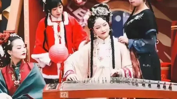 【汉服简讯】2022年8月24日新闻资讯